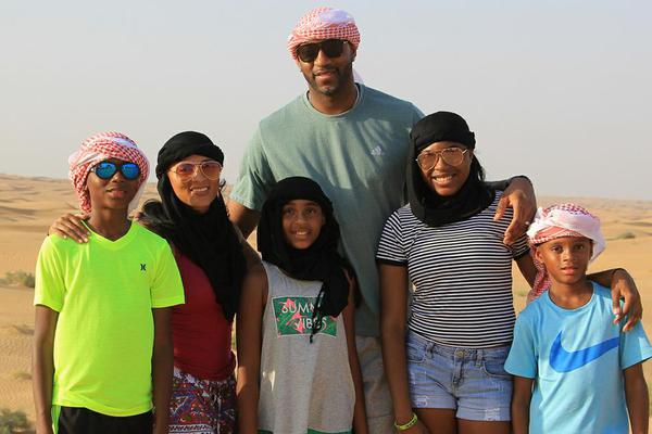 2025 电竞世界杯与抖音、快手等七大平台达成合作，提供赛事直播