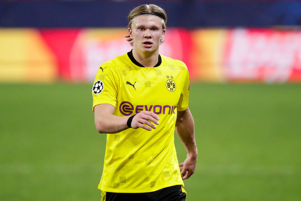 输深圳卢伟执教太嫩！弃用白边引王哲林耗尽体能，盲目打快丢优势