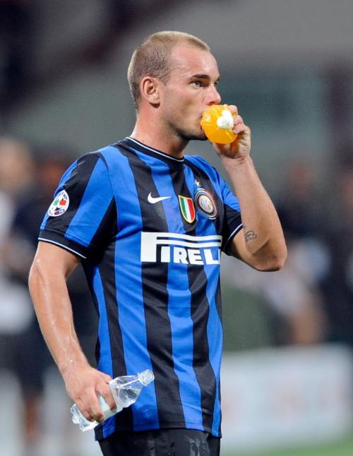 [NBA]詹姆斯妙传 拉拉维亚三分应声入网