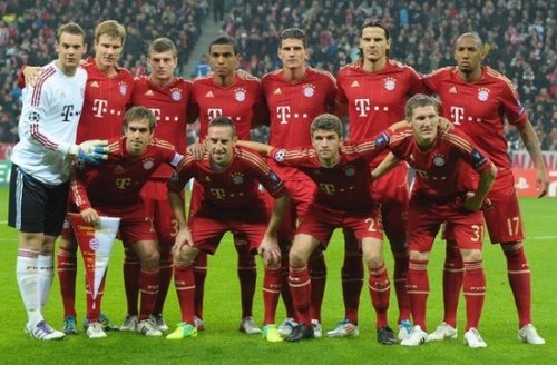 Epic商城公布第三款神秘免费游戏：恋爱游戏《永夜》